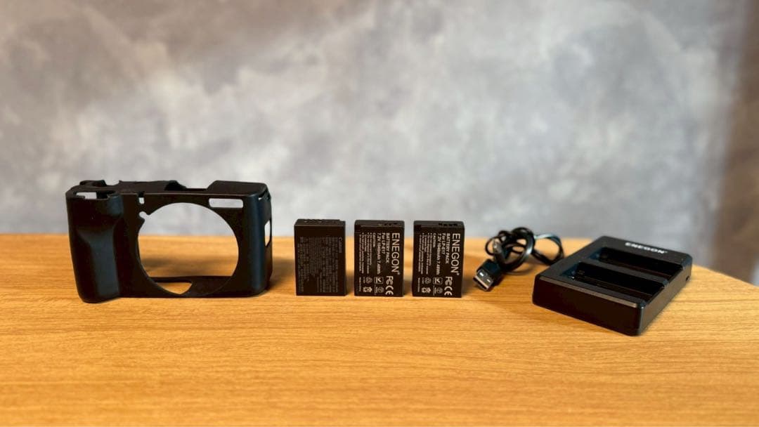 <極美品> powershot v1 レンズ、保護フィルム、カバー、バッテリー