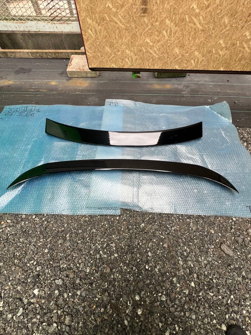 CROWN210系　リアトランクスポイラー＆ルーフスポイラー