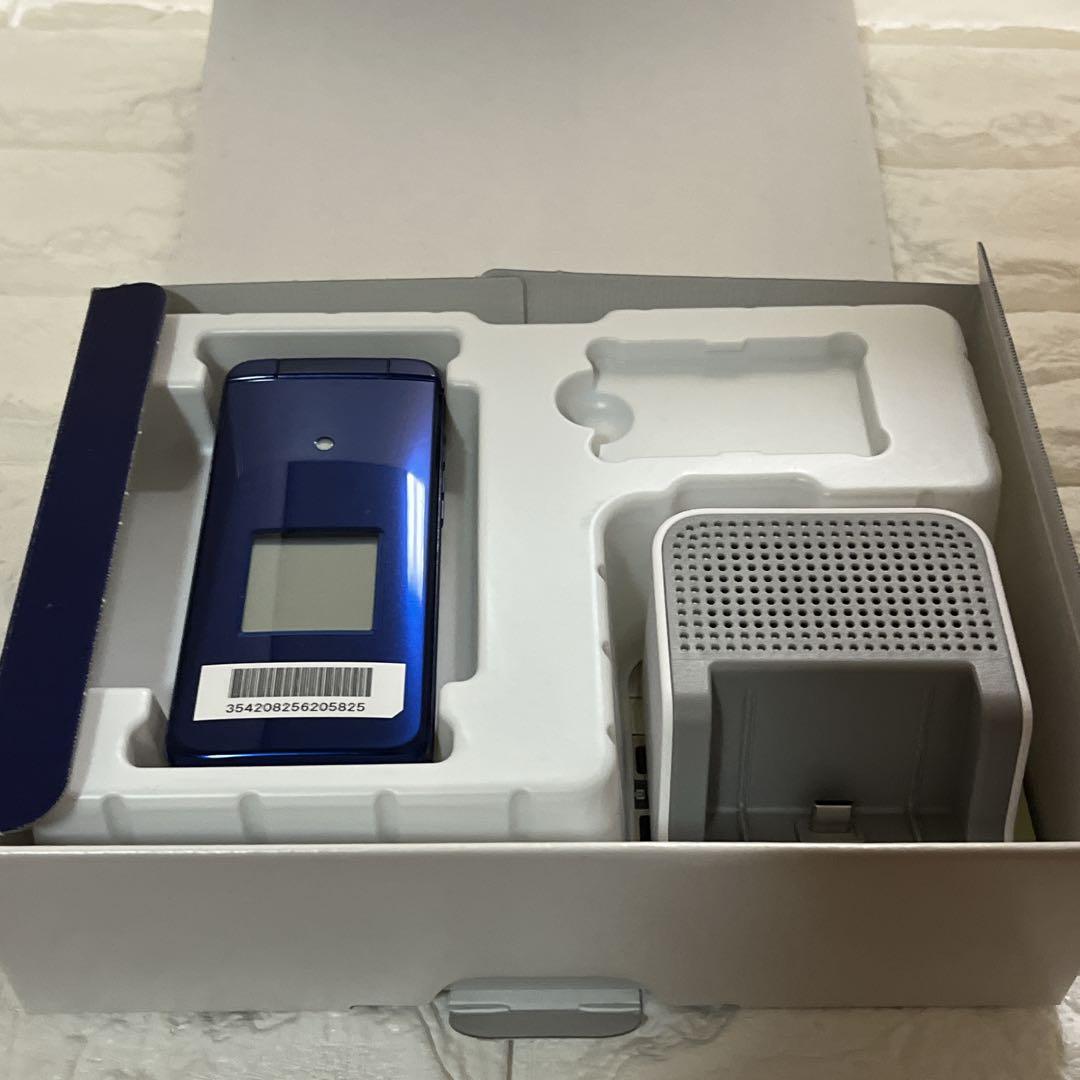 【新品未使用】京セラ かんたんケータイ KYF41 ロイヤルブルー