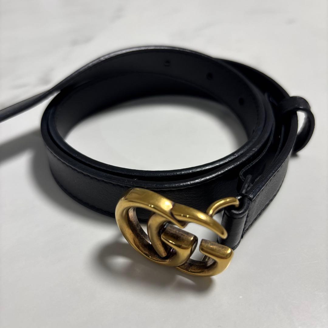 GUCCI ロゴ ブラックレザーベルト