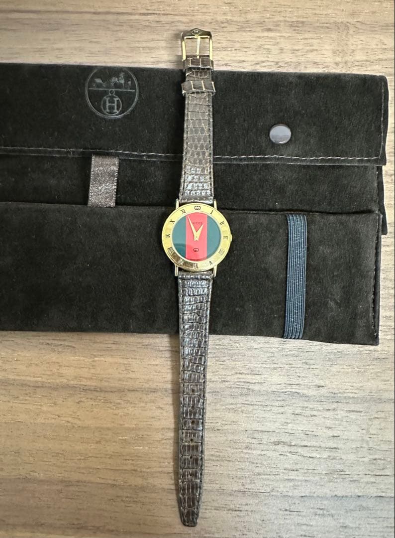 GUCCI グッチ　シェリーライン 腕時計 3000L