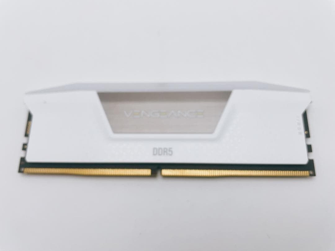 [1370]Corsair DDR5 32GB（16GBx2枚）