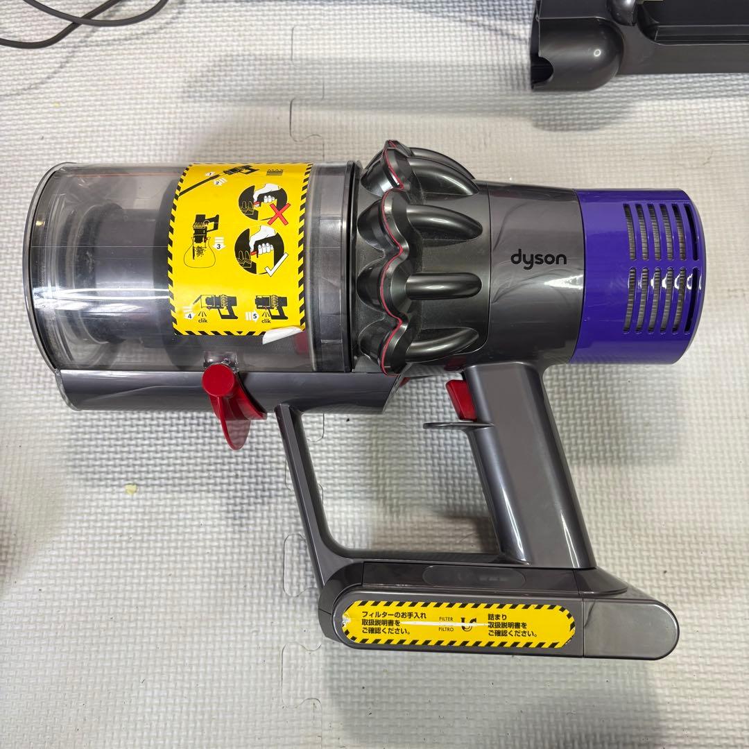 ダイソン　SV12 スティッククリーナー スタンド付き