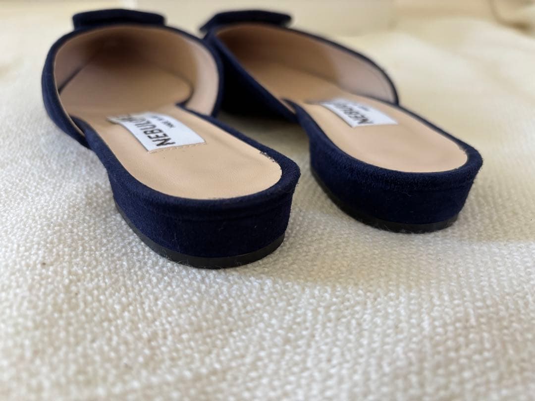 新品未使用★NEBULONIE ネブローニ　スエード バックルミュールサンダル