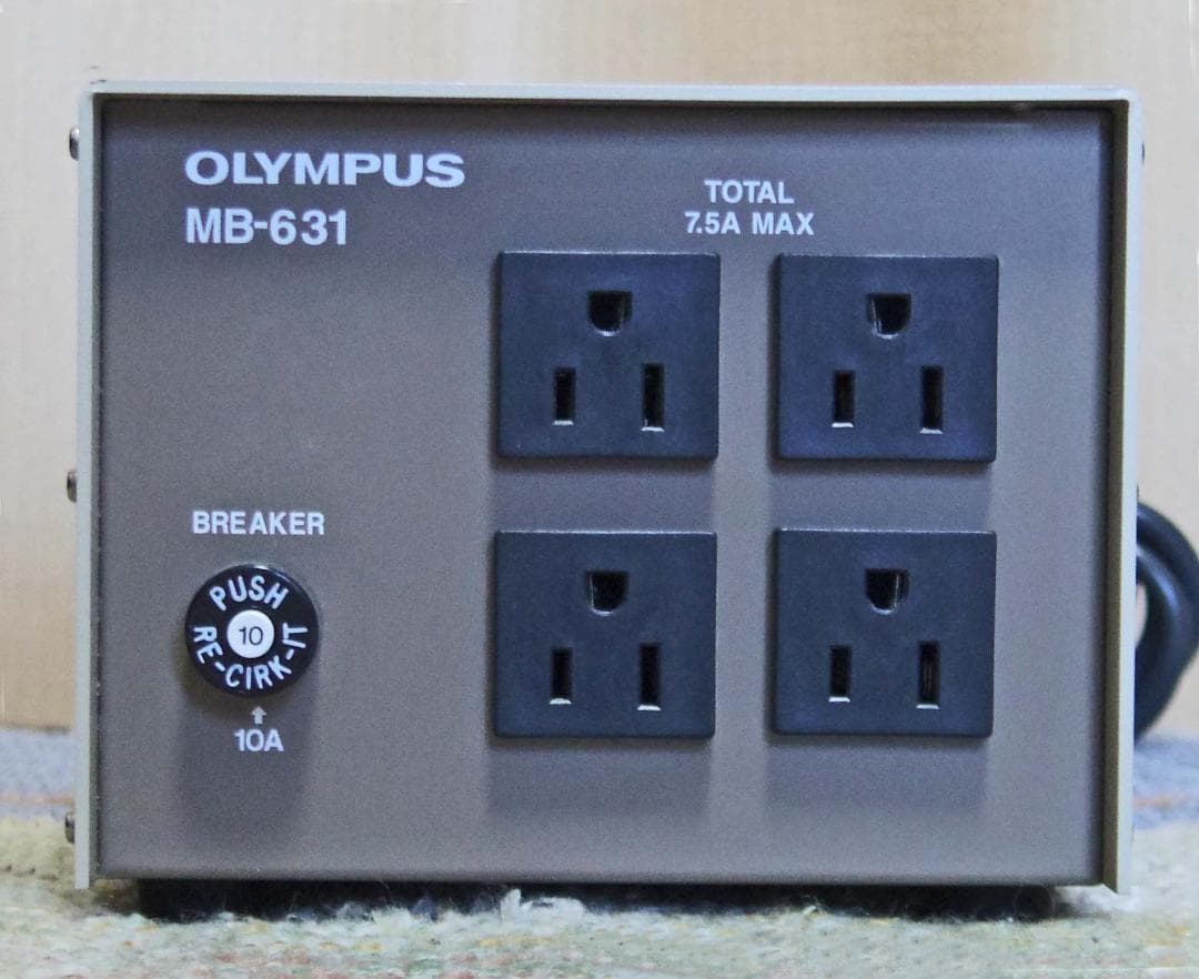 OLYMPUS MB-631 電源タップ