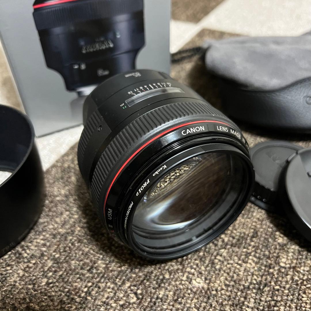 ほぼ新品 キヤノン Canon EF85mm F1.2L II USM