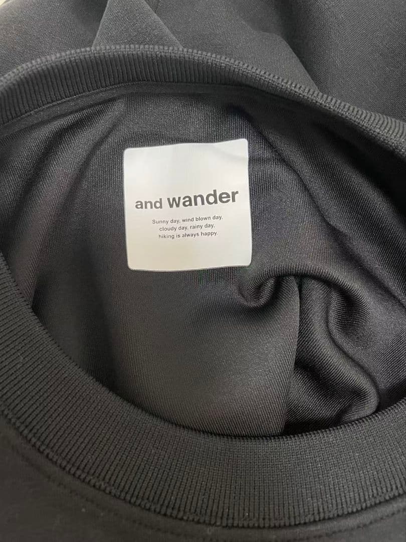 トップス and wander Airy Warm Pullover