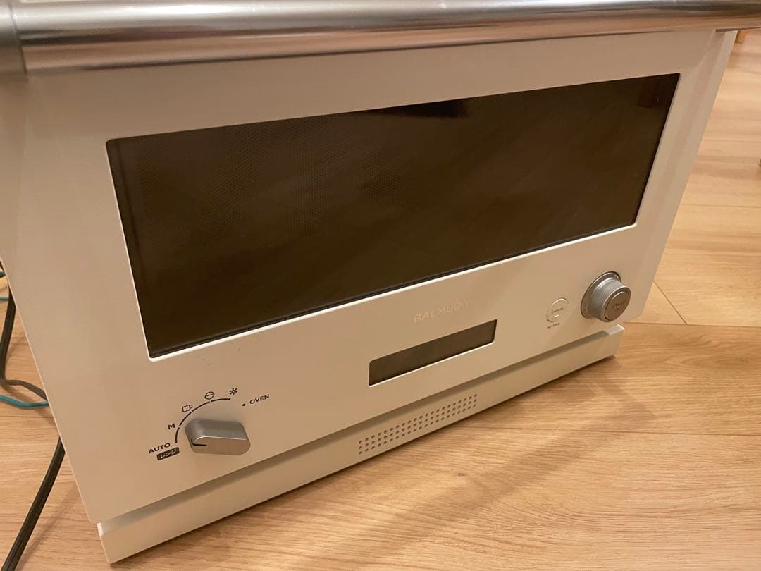 ジャンク品　BALMUDA オーブンレンジ K04A-WH 白　2020年