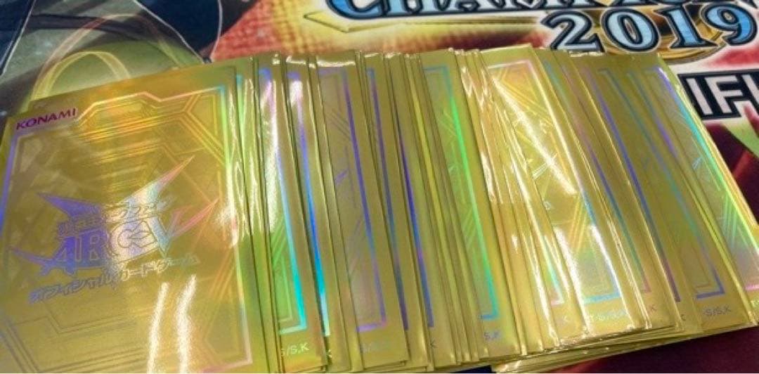 オベリスクゴールド　スリーブ　82枚