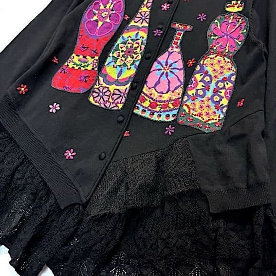 トクコプルミエヴォル☆新同品！エスニックボトル刺繍 裾レース切替カーディガン☆