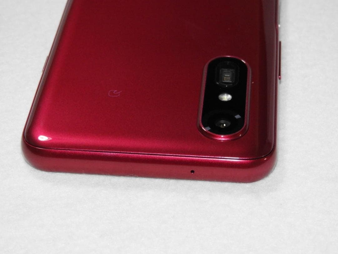 良品 FCNT らくらくスマートフォン a A401FC SIMフリー