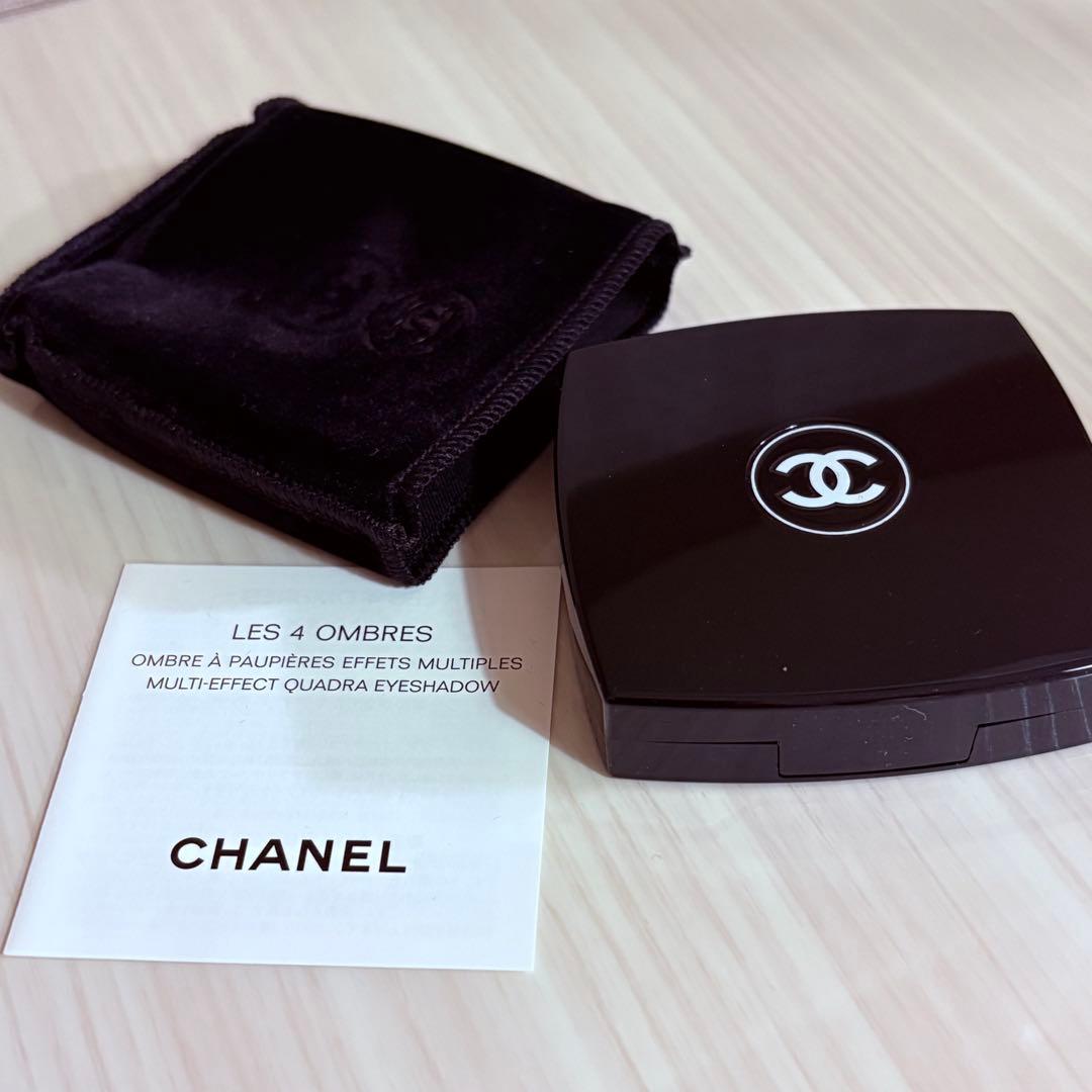 《未使用》CHANEL レ キャトル オンブル ルミエール ナチュレル 限定品