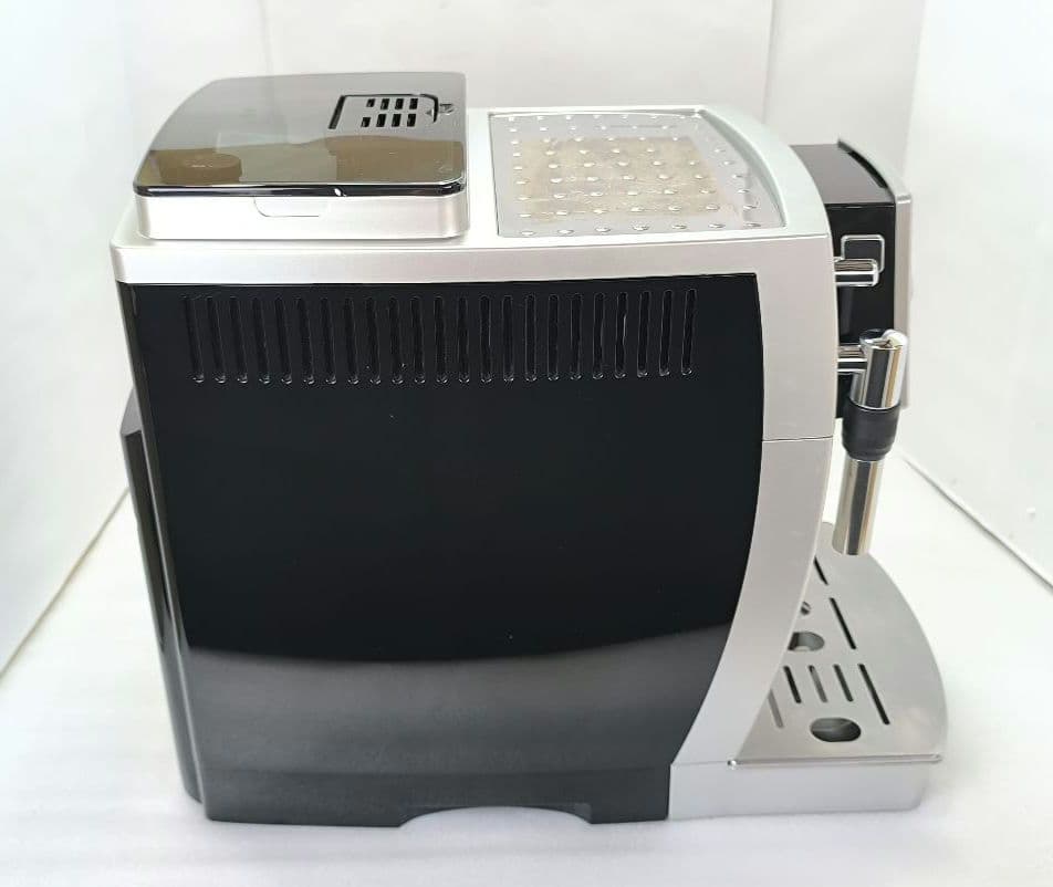 デロンギマグニフィカS コンパクト全自動コーヒーマシン　ECAM23420SBN