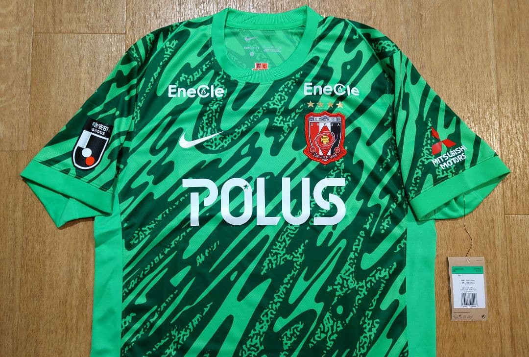 浦和レッズ　レプリカユニフォーム　西川周作　GK　XLサイズ　ゴールキーパー