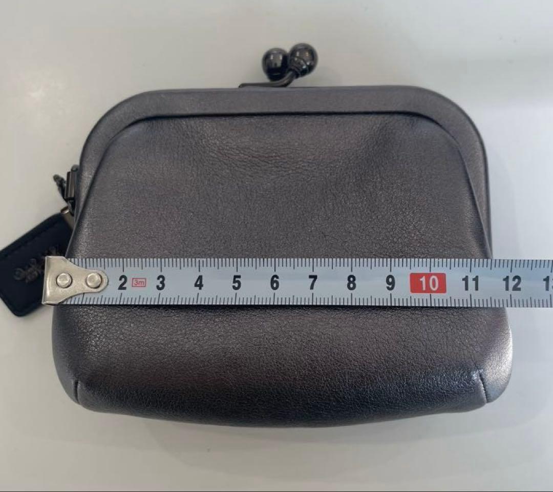 美品　COACH スタースタッズ付き　がま口　ケース