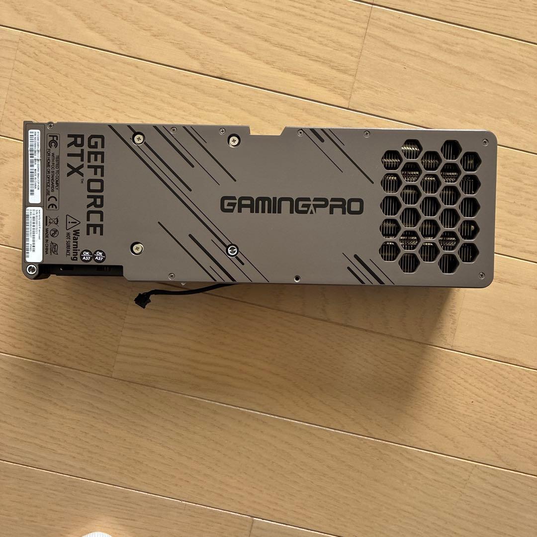 palit RTX 3090 ヒートシンク　ファン　バックプレート　LED 箱