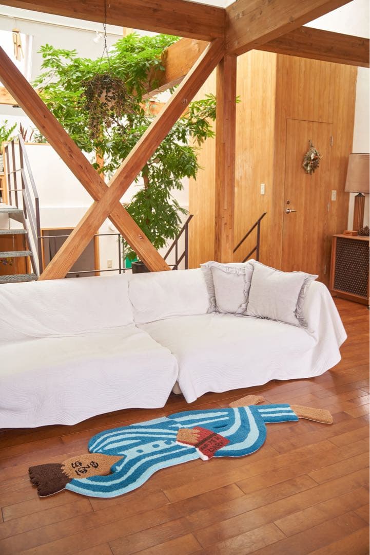 Shiomi Wada×MIYOSHIRUG \"YOUR FRIEND RUG\"