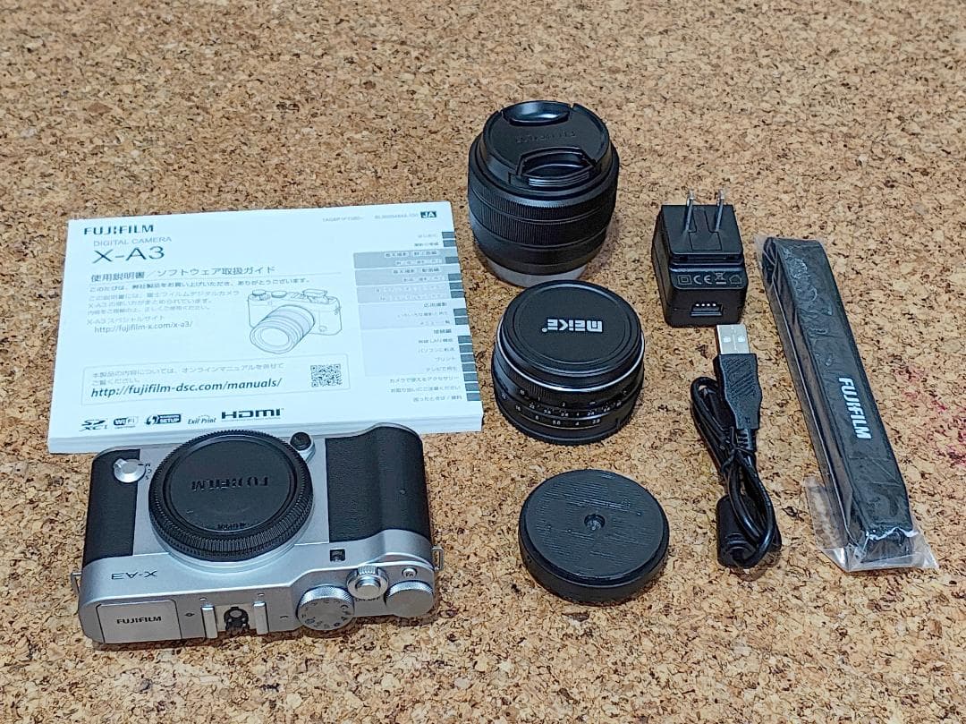 Fujifilm X-A3ミラーレス一眼 レンズつき
