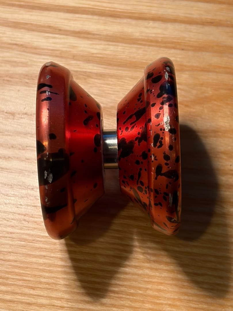 ヨーヨーファクトリー　スーパースター　レッド　ブラック　スプラッシュ　ハブ