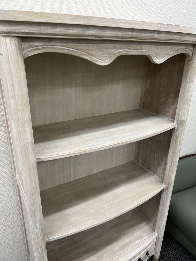 リリーホワイトリリージョン本棚ブックシェルフ北欧調家具残り少ない