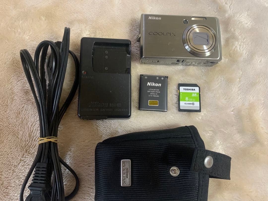 ニコン Nikon Coolpix S600