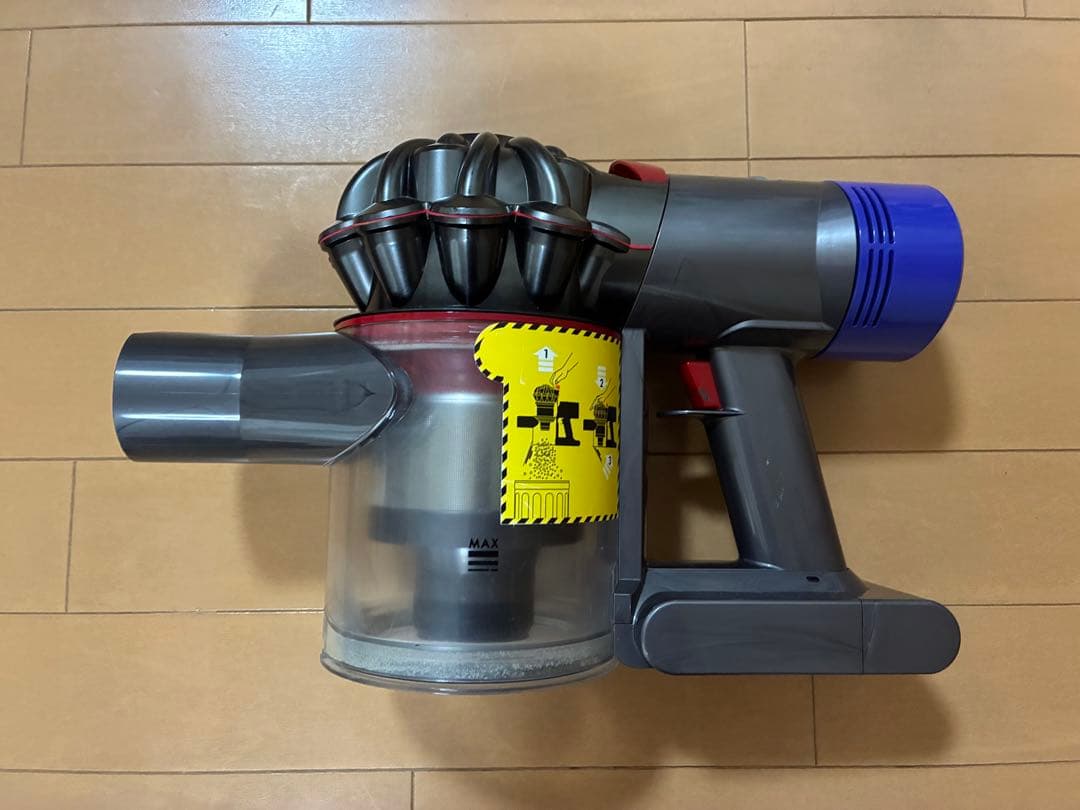 Dyson V7 スティッククリーナー 本体、付属品、取扱説明書、箱