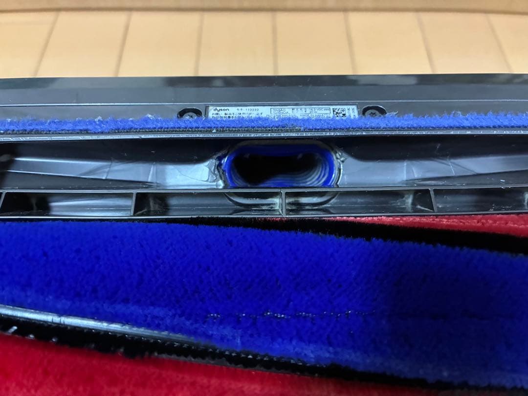 Dyson V7 スティッククリーナー 本体、付属品、取扱説明書、箱