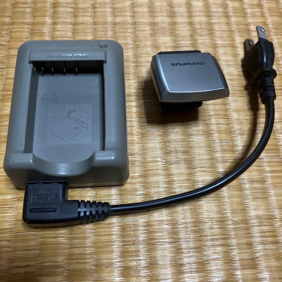 OLYMPUS E-PM1 シルバー レンズ2本セット