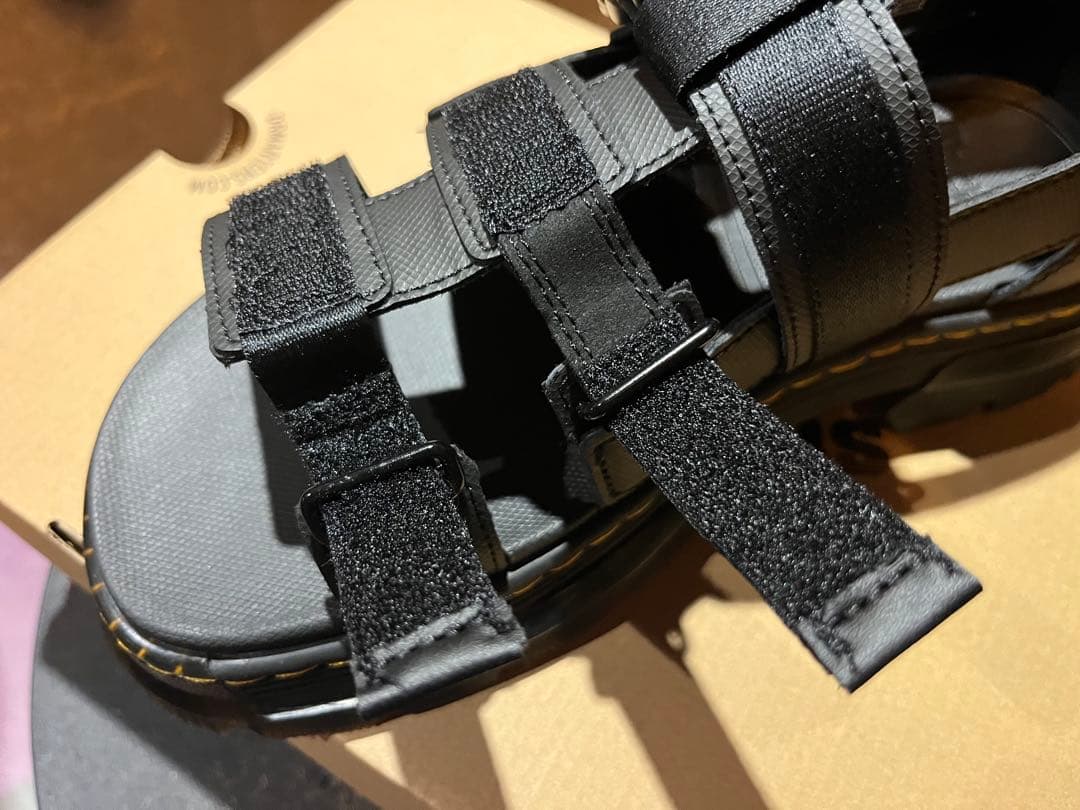 ドクター・マーチンのサンダル 約26.5cm 未使用品！Dr.Martens