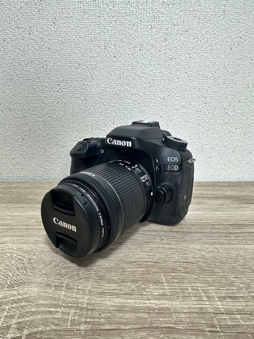 Canon EOS 80D ダブルズームキット