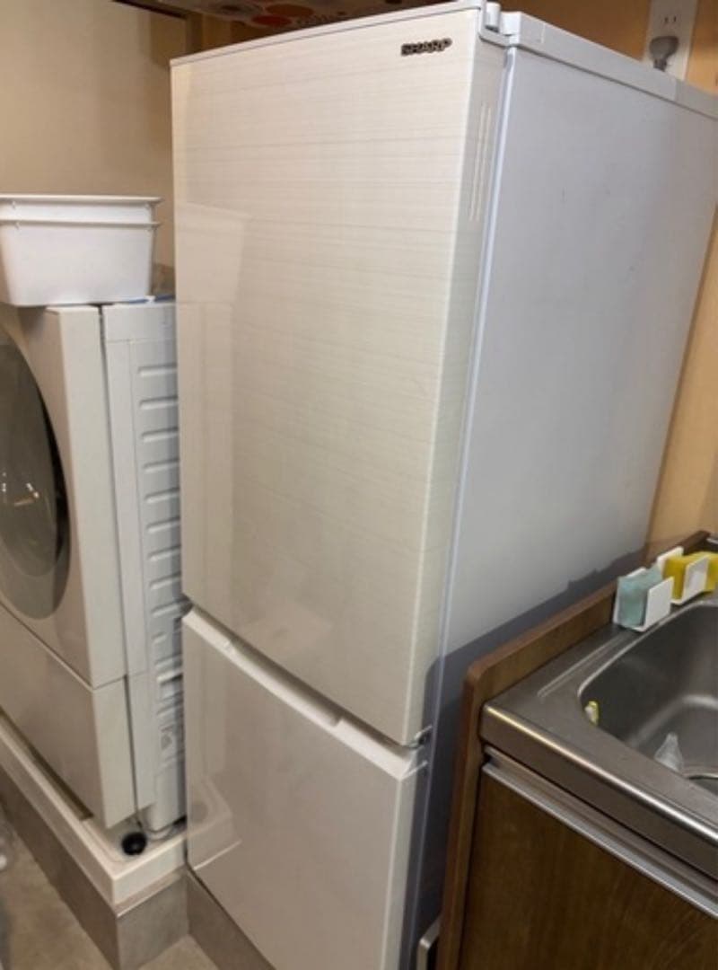 SHARP ノンフロン冷蔵庫 SJ-D18H-W 179L 2022年製