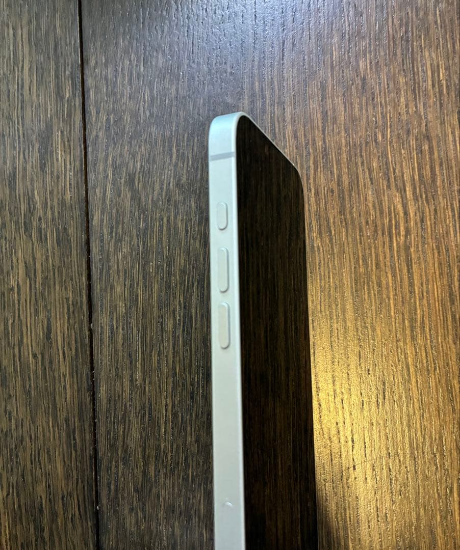 iPhone16e 128GB ホワイト SIMフリー 付属品完備