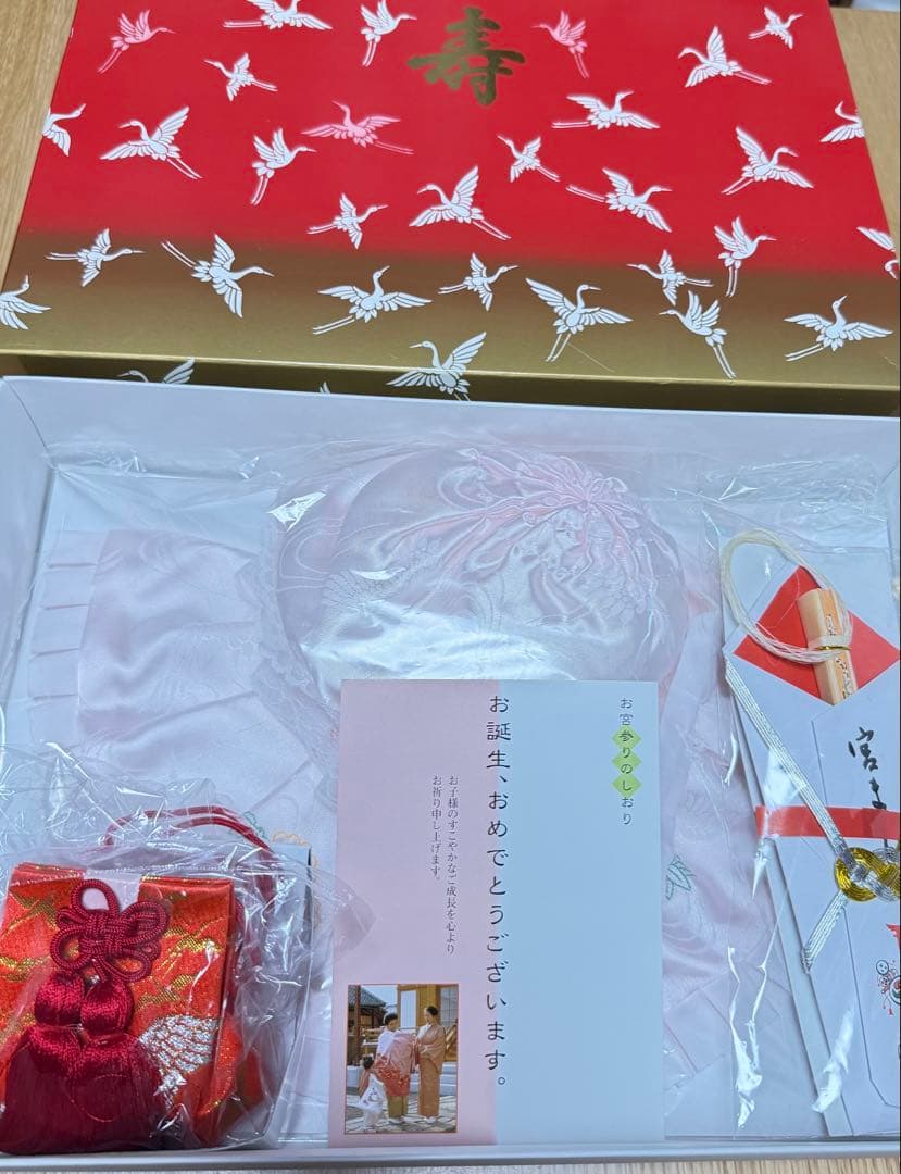 u*c様 お宮参り、産着 正絹 薄ピンク 刺繍 女の子長襦袢