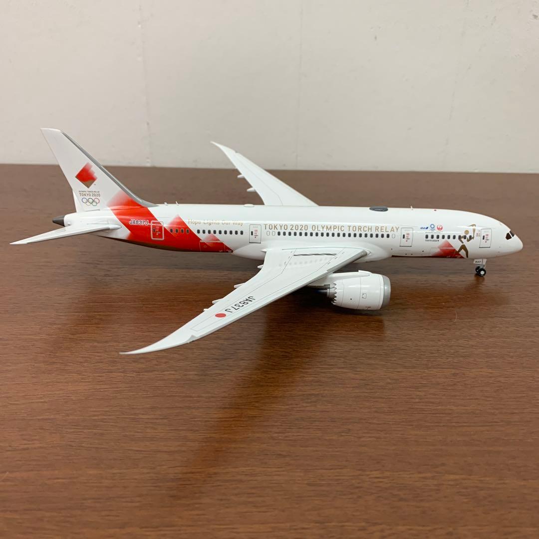 ❶　1/200　ANA・JAL　B787-8 JA837J TOKYO2020号