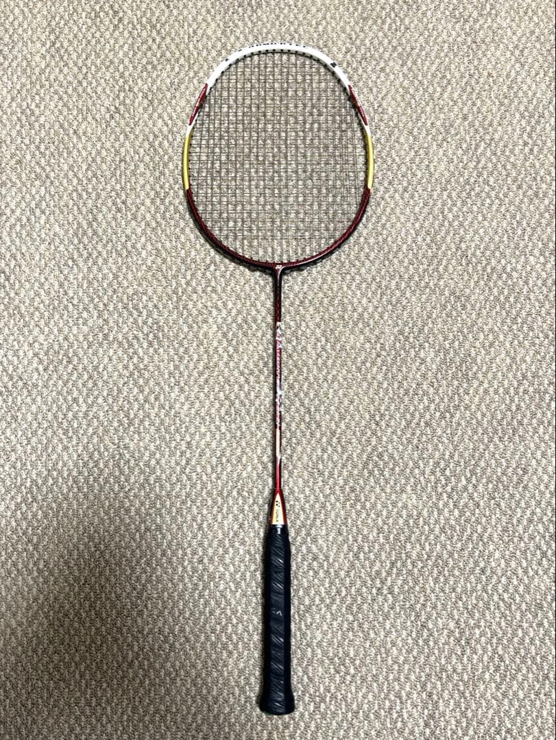 【匿名配送】 YONEX ARMORTEC 700 LIMITED ラケット