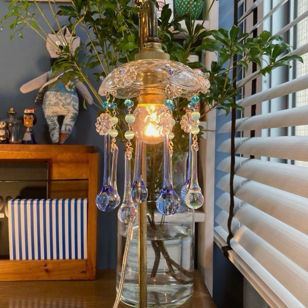 シャンデリア　1920年　フランス（青と虹）アンティーク　オパールセント