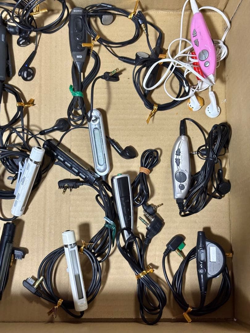 動作品カセット MD CD等 リモコン ジャンク品　40本まとめセット