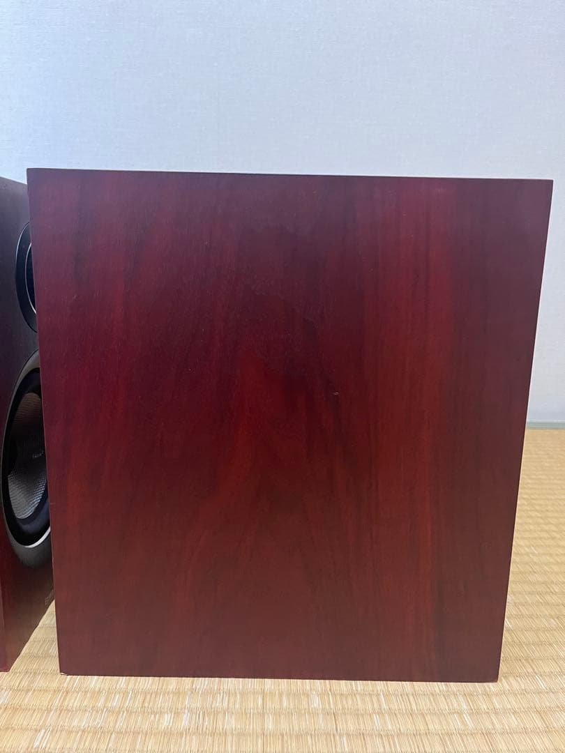 Bowers & Wilkins 707 S2 スピーカー