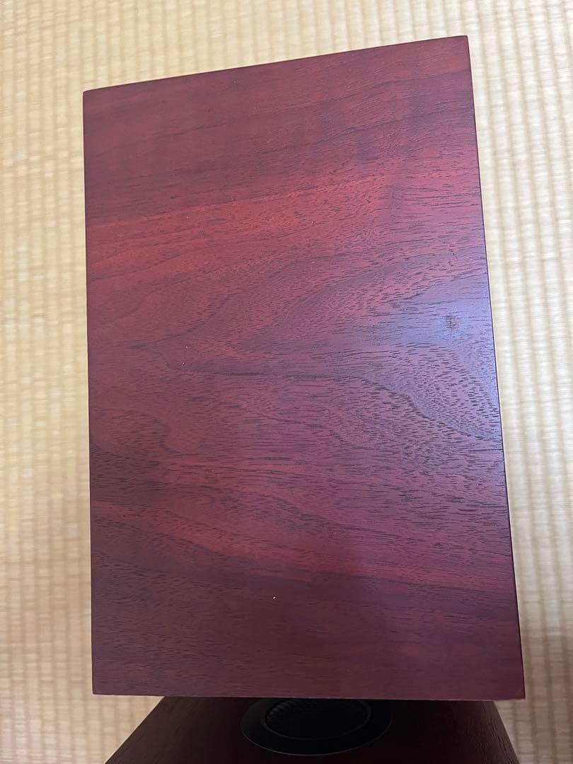 Bowers & Wilkins 707 S2 スピーカー