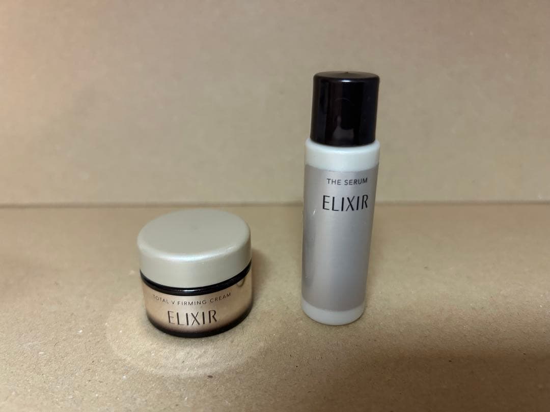 ブ*ラ様 エリクシール　エイジングケアW名品セット