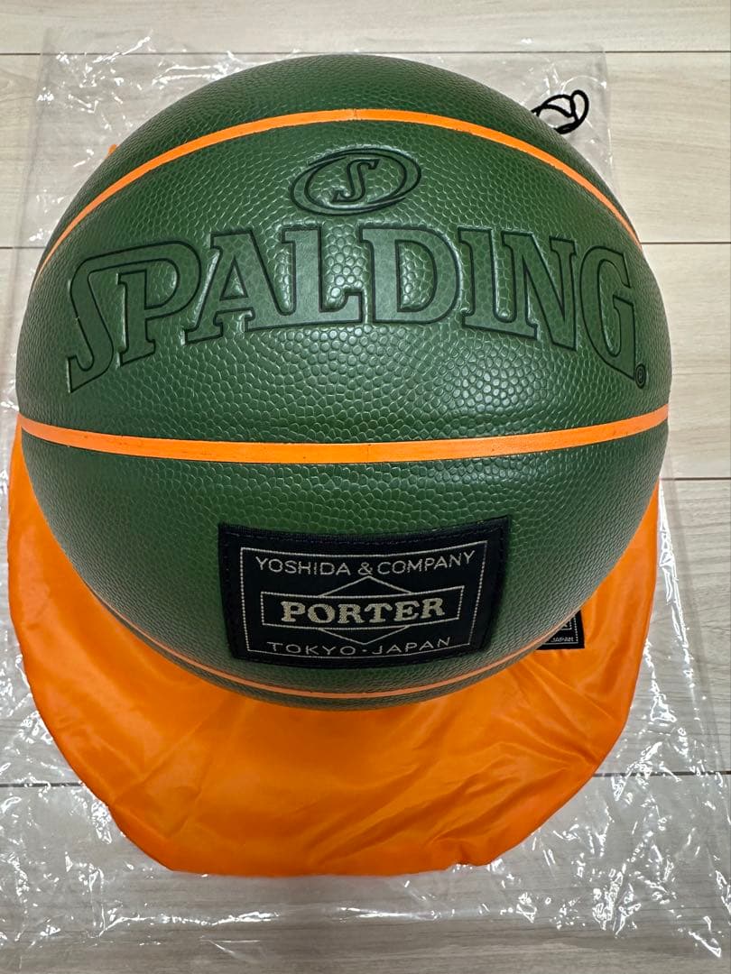 〈ゆずる〉PORTER / SPALDING x PORTERボール