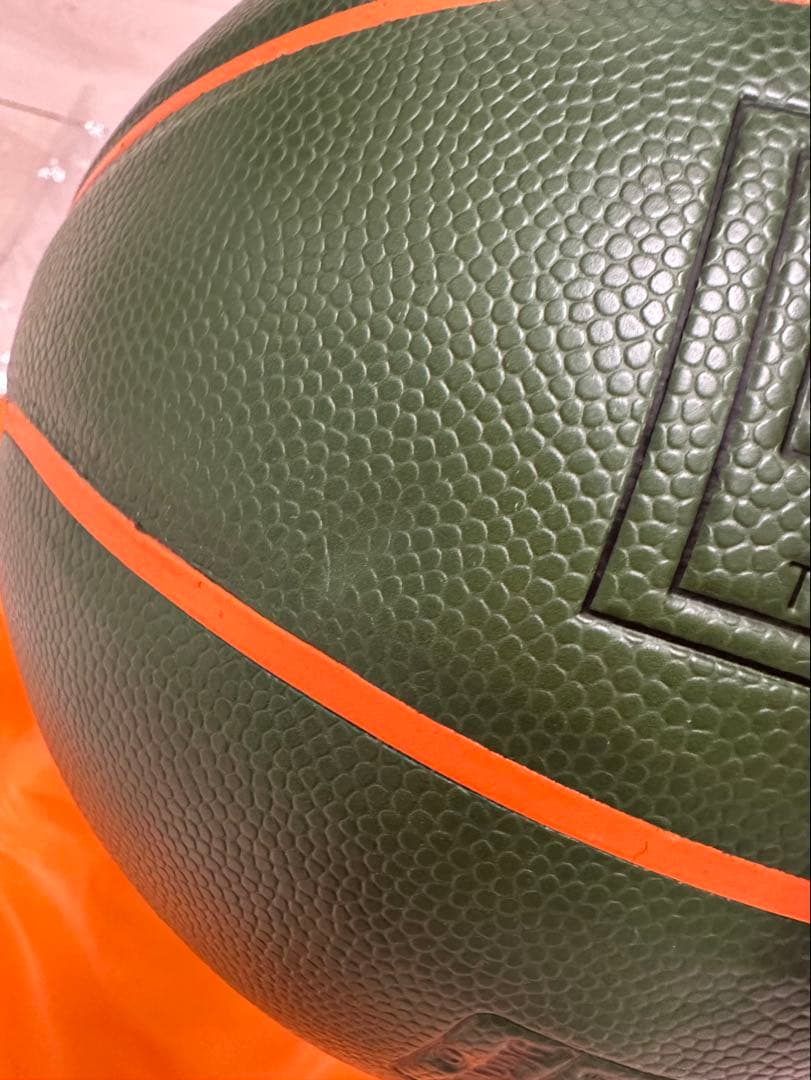 〈ゆずる〉PORTER / SPALDING x PORTERボール