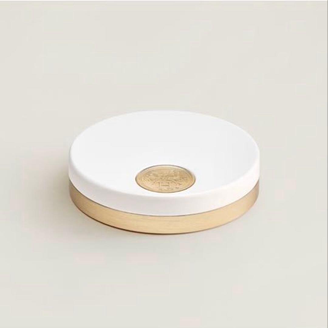 エルメス フェイスパウダー プードル エクラ マット