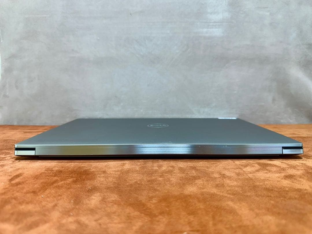 Windowsノート本体 Dell Precision 5560 i7-11850H 16GB 512GB