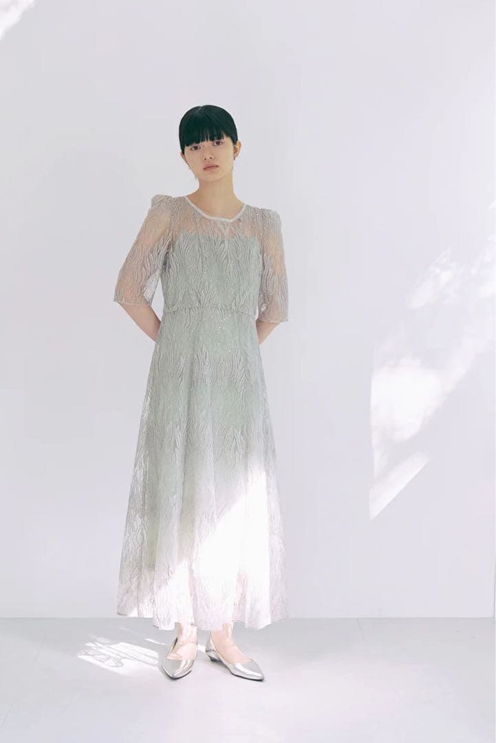 【新品即発送】kaeneスパンコールアネモネドレス