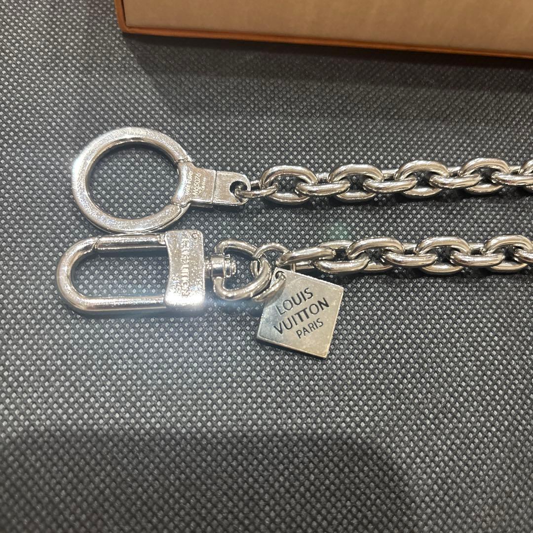 SKY　LOUIS VUITTONシェンヌアノクレXL ウォレットチェーン