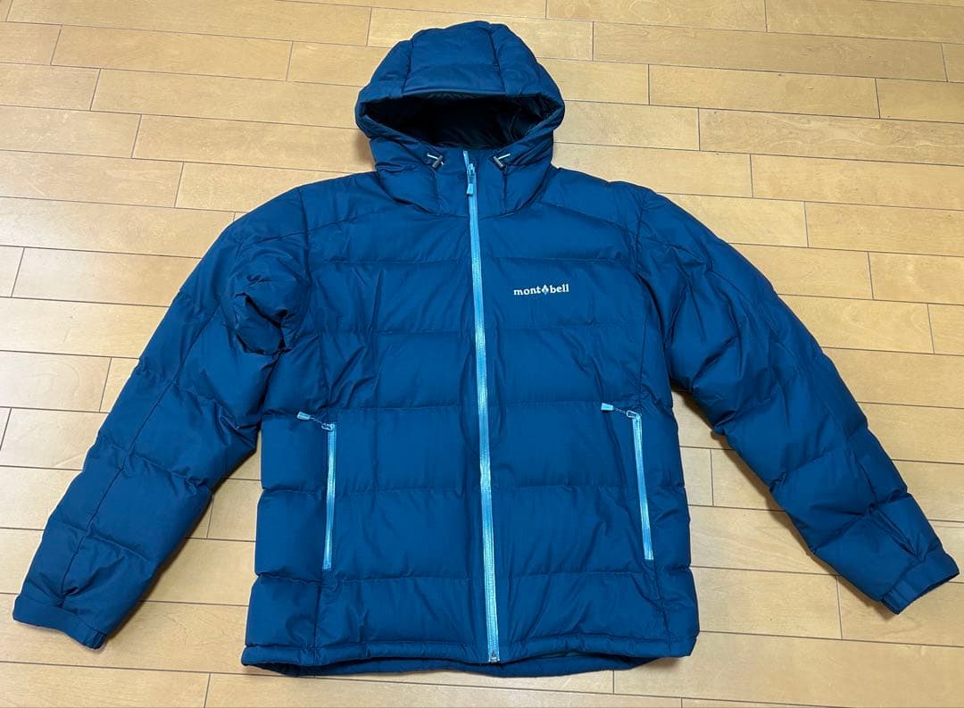 mont-bell モンベル　パーマフロスト ライトダウンパーカー