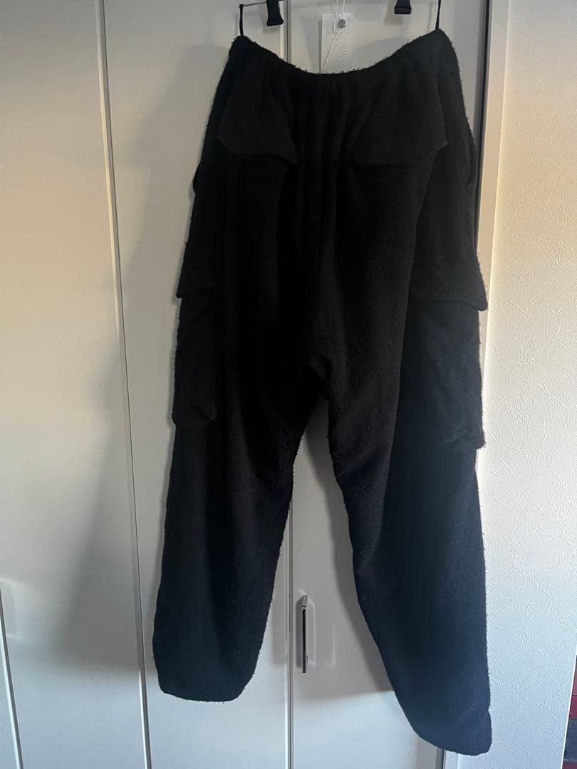 k*）様 【着用1度のみの美品】comoli 24AW 縮絨ウール6Pパンツ サ