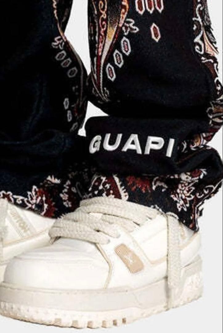 ★本日限り！！公式完売レア品★【guapi】グアピ タペストリーパンツ 32