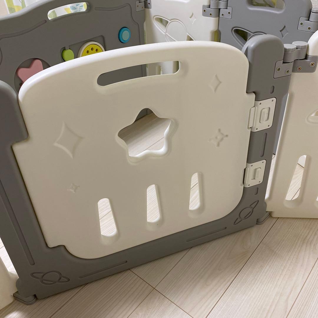 ★たためるサークル　ベビーサークル　扉付き　遊べる★